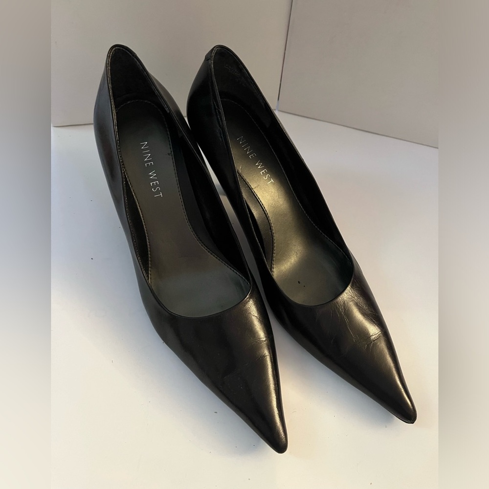 Nine West black leather heels